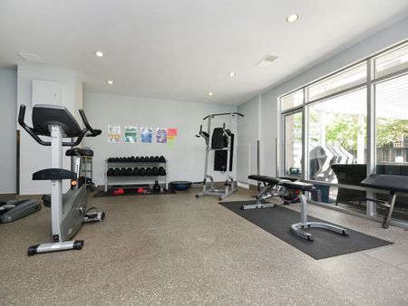 For Lease - 100 Champagne Avenue Unit# 1011, Dows Lake - Civic Hospital and Area, Ontario - Photo 4