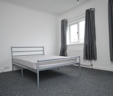 2 bedroom house - Photo 5