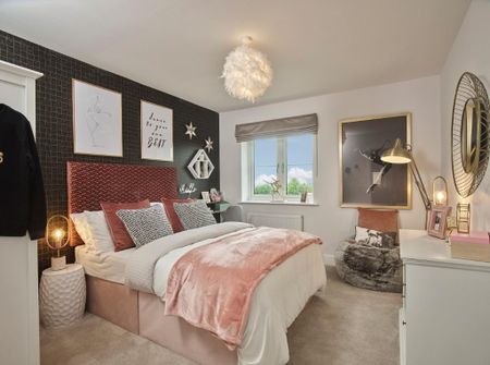 4 bedroom detached house to rent - Photo 4