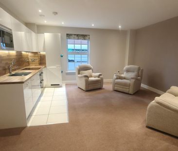 1 bedroom apartment to rent - Photo 3