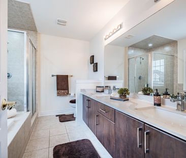 For Lease - 1 Orangeblossom Trail, Brampton, Ontario - Photo 4