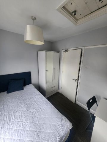 4 bedroom house to rent - Photo 4