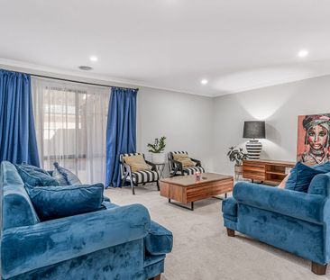 Modern Family Living with Flexible Layout - Photo 2