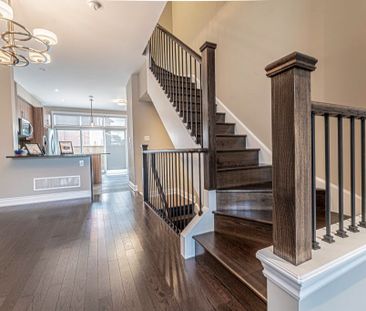 For Lease - 2058 Queensborough Gate, Mississauga, Ontario - Photo 6