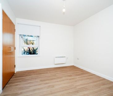 2 bed, 1st Floor Flat - Photo 2