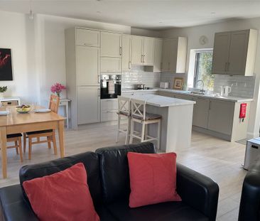 KILCAWHA, Kinsale, West Cork, P17VE22 - Photo 1