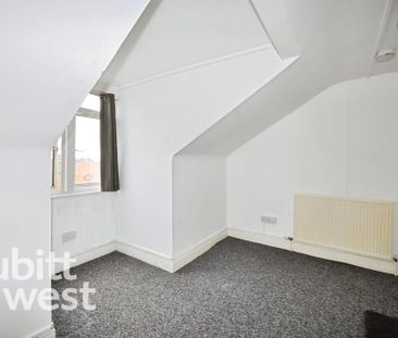 2 bedroom maisonette to rent - Photo 2