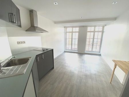Location Appartement 2 pièces 29m² LILLE 59800 - Photo 3