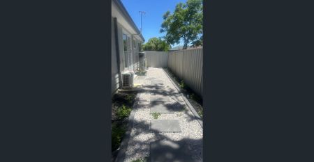 Brand New! Stylish 2-Bedroom Granny Flat in Prime St Clair Location - Photo 3