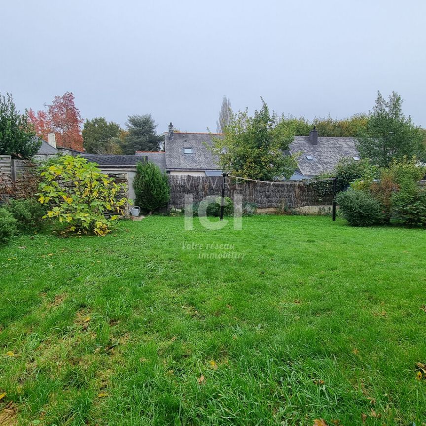 A Louer Maison Sautron 7 Pièce(s) 114m² - Hyper Bourg Avec Jardin Clos - Photo 1