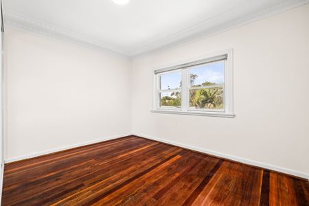 23 Winifred Avenue, Caringbah NSW 2229 - House For Rent | Domain - Photo 2