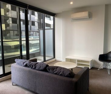 The Ultimate Inner-City Lifestyle Experience( FULLY FURNISHED) - Photo 6