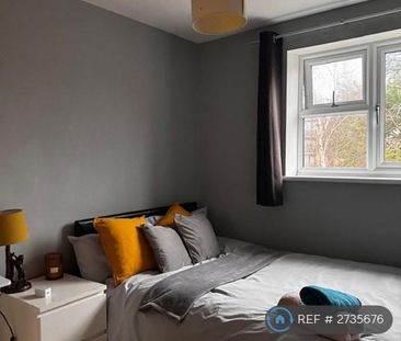 3 bedroom semi-detached house to rent - Photo 6