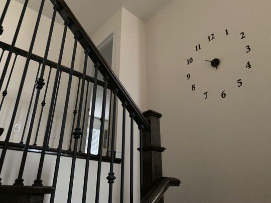 For Lease - 158 Minto Crescent, Milton, Ontario - Photo 1