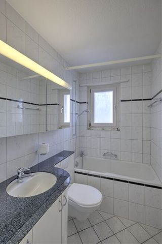 Quiet but central - Photo 5