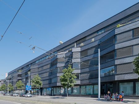 Slanted on 2 floors? Get on board! - Foto 4