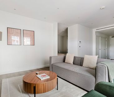 Bloom Nine Elms, Nine Elms Lane - Photo 3