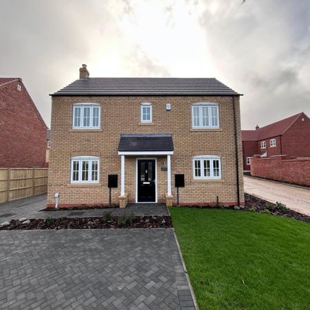 3 bedroom detached house to rent - Photo 4