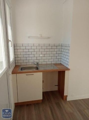 Location Appartement 3 pièces 68m² ST ETIENNE 42000 - Photo 4