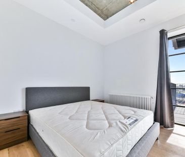 Studio to rent - Photo 5