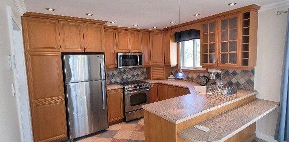 Bungalow à Louer 2600$/mois 4 ch. 2 sdb. (Chateauguay) - Photo 2