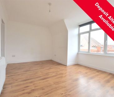 Station Road, Redhill, Surrey, RH1 - Photo 1