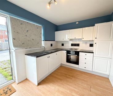 2 bedroom terraced house to rent - Photo 6