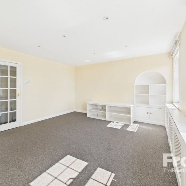 Turner Road, Langley, Berkshire,SL3 - Photo 1