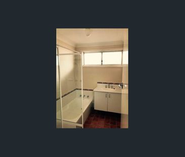 GREAT 3x1 IN KARAWARA,DON'T MISS OUT! - Photo 6