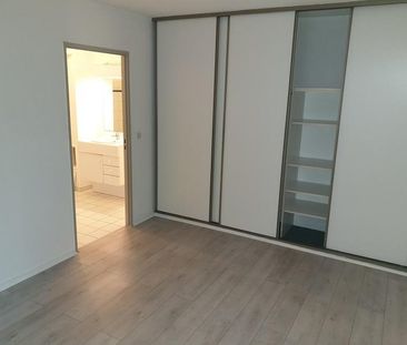 Appartement à Louer à LILLE 710 € - Photo 5