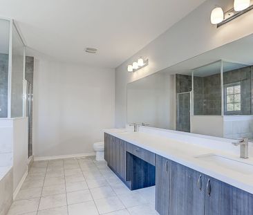 For Lease - 2433 Equestrian Crescent, Oshawa, Ontario - Photo 2