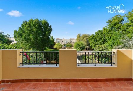 Modified Kitched|Green Belt Backing|Quiet location - Photo 2