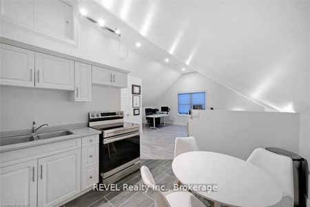 For Lease - 4102 Portage Road, Niagara Falls, Ontario - Photo 3