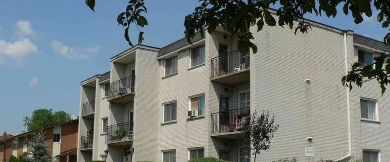 Westwood Garden Apartments | 42 Westwood Drive, Kitchener - Photo 1