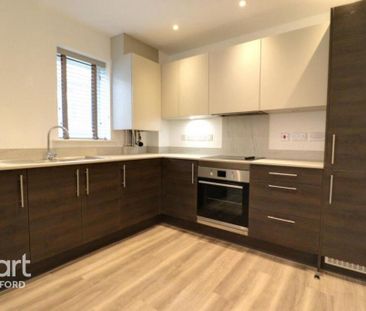 1 bedroom semi-detached house to rent - Photo 4