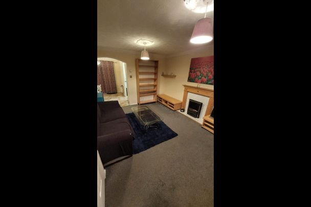 3 Bed Terraced House, Grange Road, LS10 - Photo 1