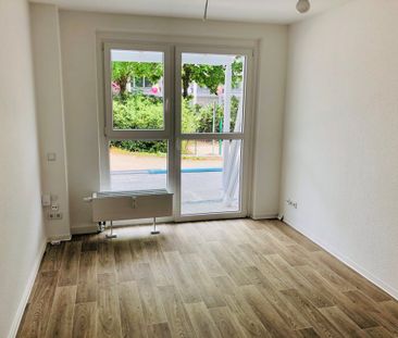 Großzügige Erdgeschosswohnung mit Balkon - Photo 1