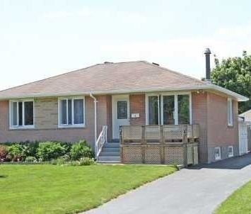 For Lease - 7 Kingsmere Crescent, Brampton, Ontario - Photo 1