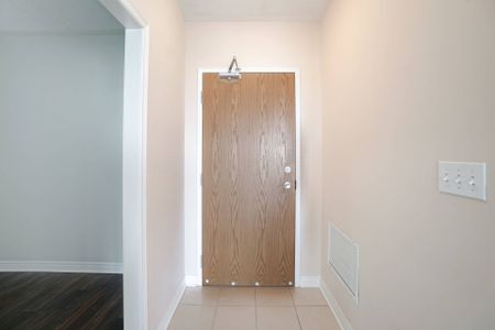 For Lease - 383 Main Street Unit# 617, Milton, Ontario - Photo 3