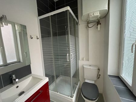 Location Appartement 1 pièce 16m² LILLE 59000 - Photo 5