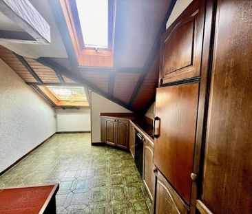 Large 2.5-room apartment near the train station - Photo 1