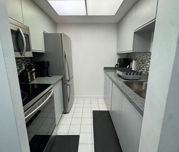 For Lease - 8351 Mclaughlin Road Unit# 332, Brampton, Ontario - Photo 1