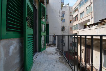 Monolocale ristrutturato in centro - Photo 5