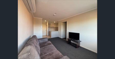 11/1 Ollerton Avenue, Newborough, Vic 3825 - Photo 2