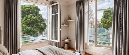 Hôtel particulier • Ile de la Jatte-Parc d'Orléans - Photo 3