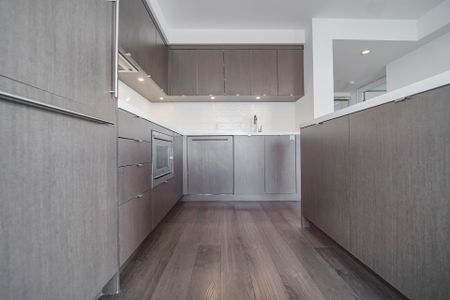 For Lease - 155 Yorkville Avenue Unit# 2915, Toronto, Ontario - Photo 5