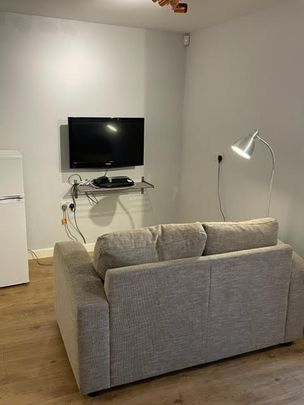 2 Bed Semi-Detached House, Burns Street, NG7 - Photo 1