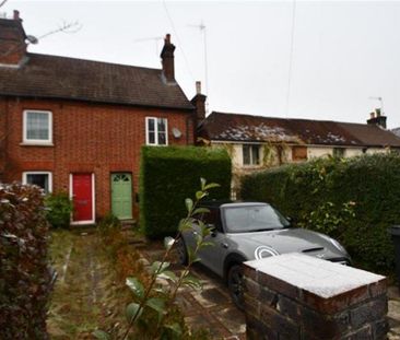 2 bedroom cottage to rent - Photo 1