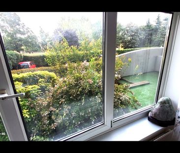 1 Bed Flat, Master Gunner Place, SE18 - Photo 1