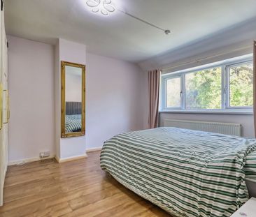 3 Bedroom Semi Detached House To Rent - Photo 6